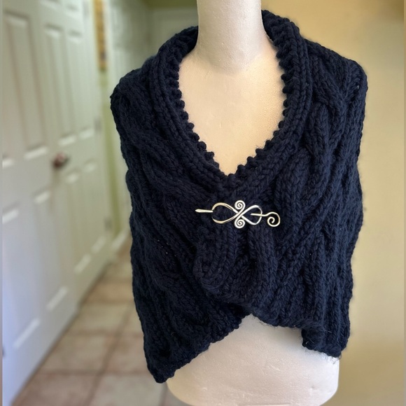 Handknit wrap, navy, cable pattern in Lion Brand’s wool ease. Celtic pin. 43x12” - Picture 2 of 3